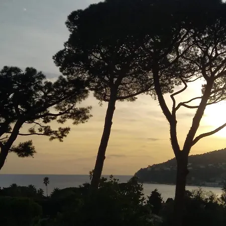 Lägenhet Loft Avec Vue Sur La Rade Villefranche-sur-Mer